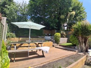 Decking Area- click for photo gallery